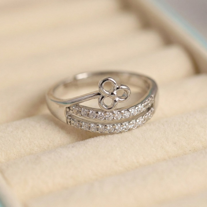 American Diamond Floral Adjustable Finger Ring
